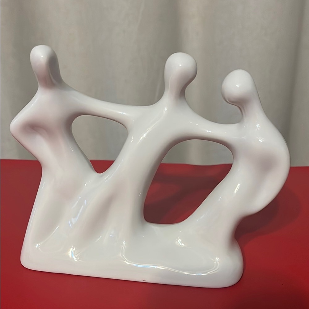 VINTAGE NAAMAN FINE PORCELAIN THREE FIGURES Modern White Abstract Sculpture